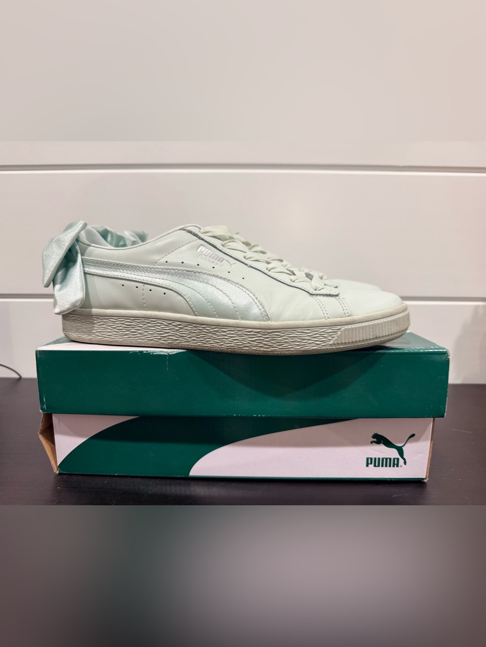 Puma Women’s Low-Top Leather Sneaker
